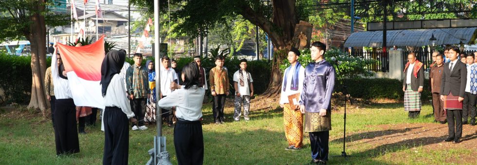 Upacara Peringatan Hari Ulang Tahun Ke-80 (1)