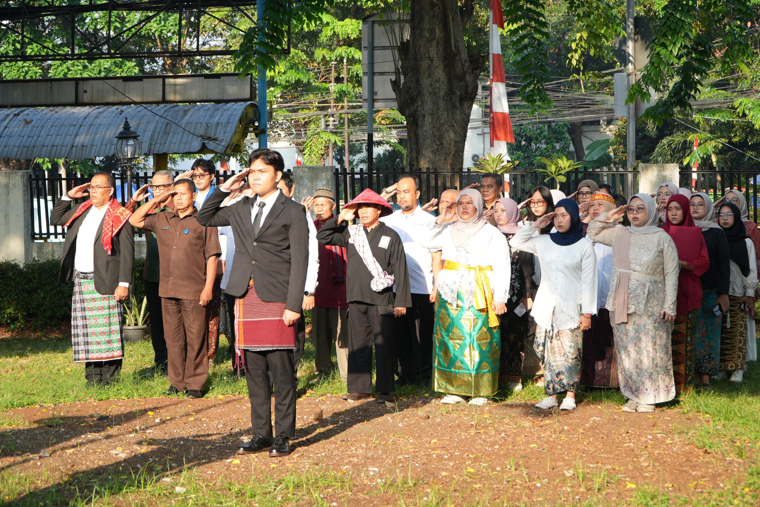 Upacara Peringatan Hari Ulang Tahun Ke-80 (2)