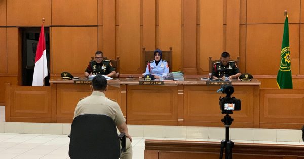 Putusan Pengadilan (2) Putusan Pengadilan (2)