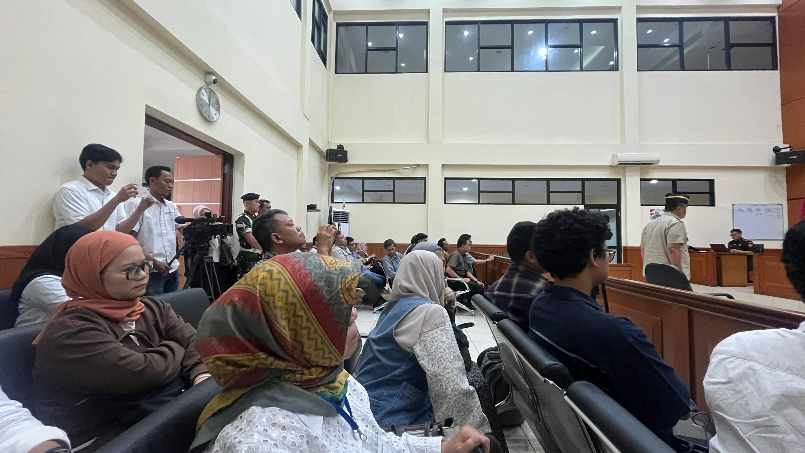 Putusan Pengadilan (6)