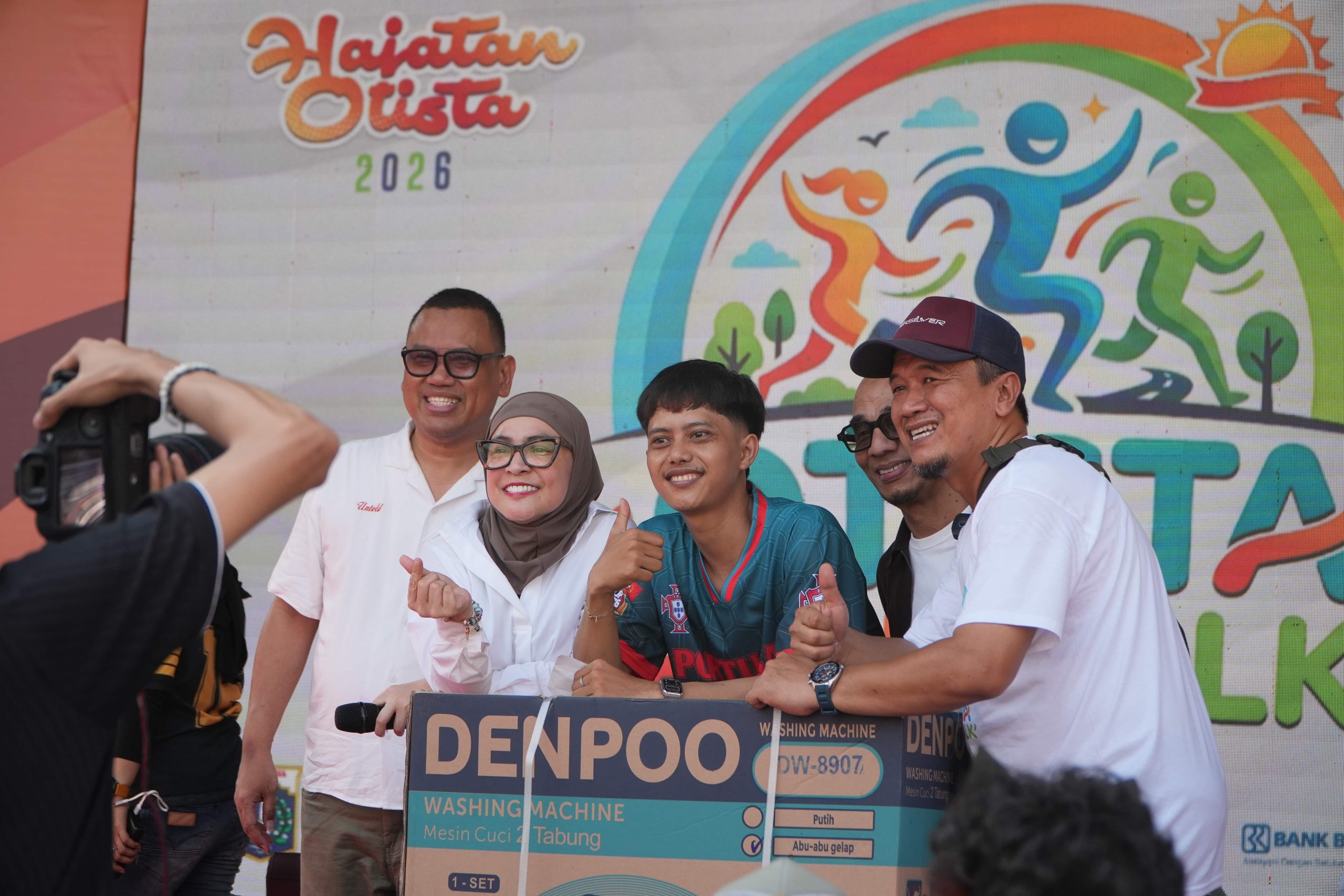 Hajatan Otista 8 Hajatan Otista 8